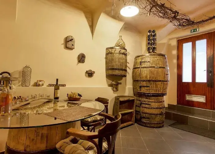 Beer & Wine Cellar Apartament *